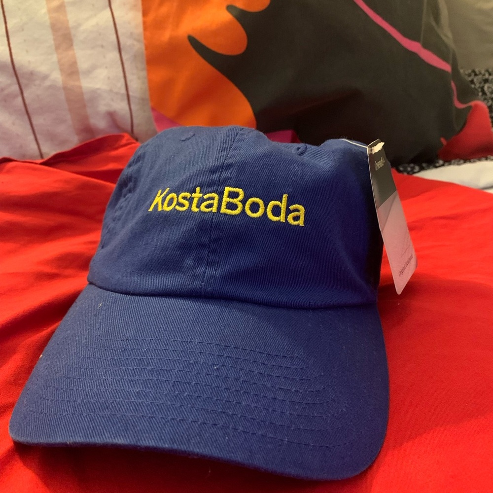 Kosta Boda Blue Cap